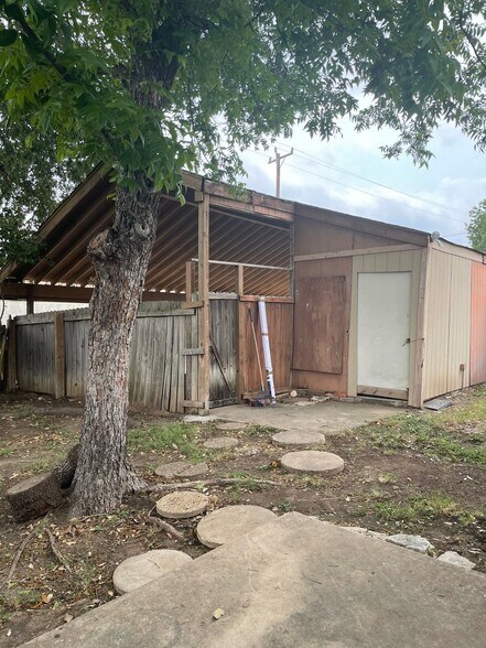 Building Photo - 11630 Spring Trail Dr