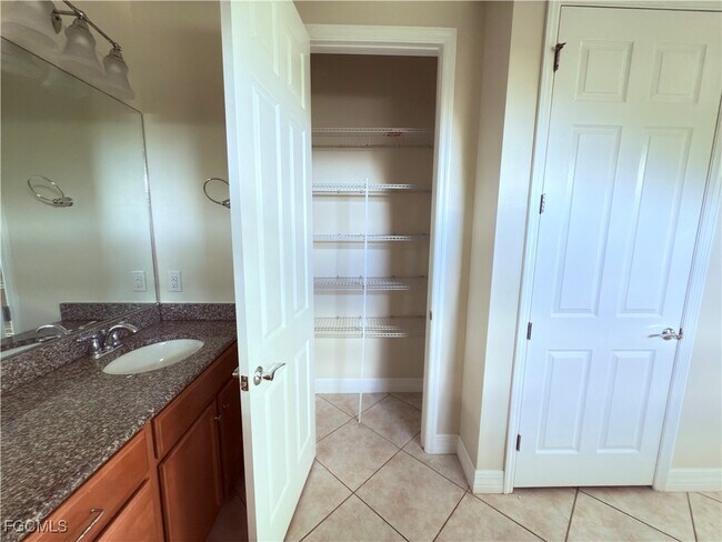 Building Photo - 4954 Iron Horse Way