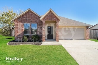 Building Photo - 1612 Penn Ln