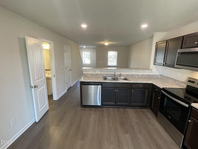 Building Photo - 2057 Wiggins Village Dr