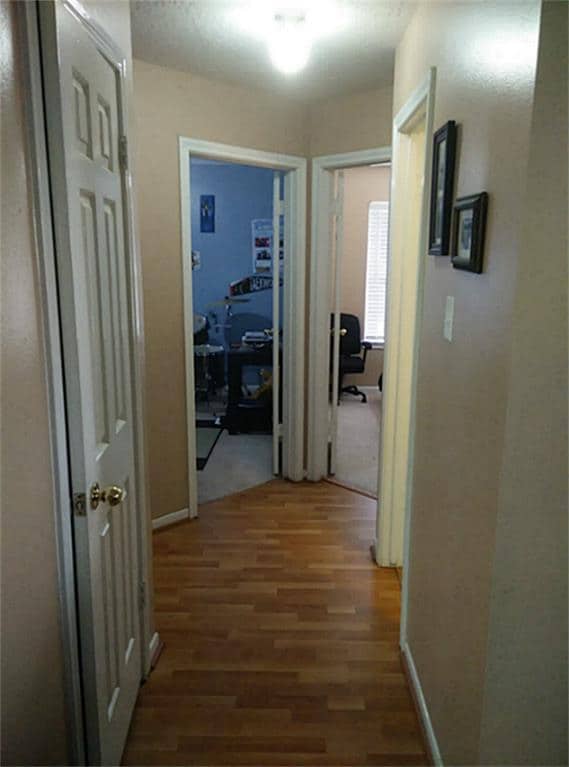 Building Photo - 1111 Peachford Ln