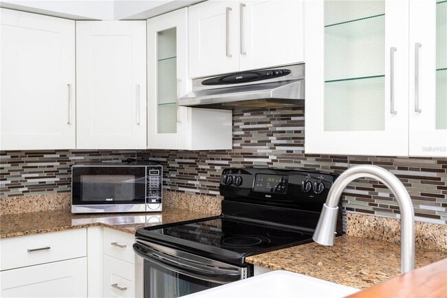 Building Photo - 3729 S Lake Orlando Pkwy