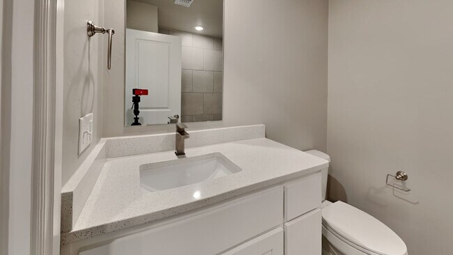 Building Photo - Spectacular 3 Bedroom 2.5 Bathroom Home in...