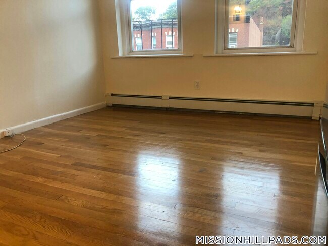 Building Photo - 51 S Huntington Ave