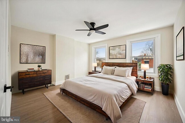 Building Photo - 5023 Keyser St