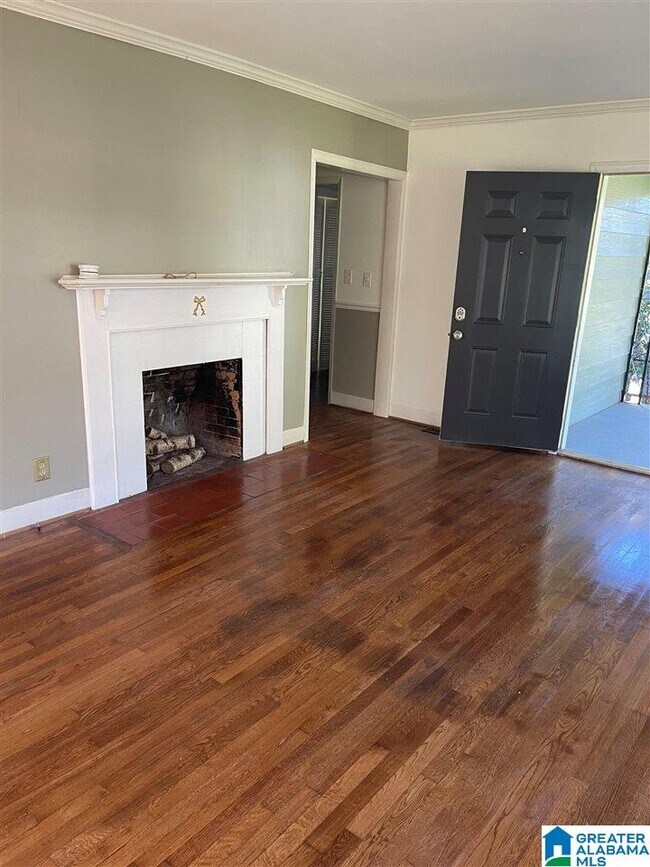 Building Photo - 712 47th Way S