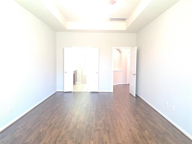 Building Photo - 26315 Fox Ridge Ln