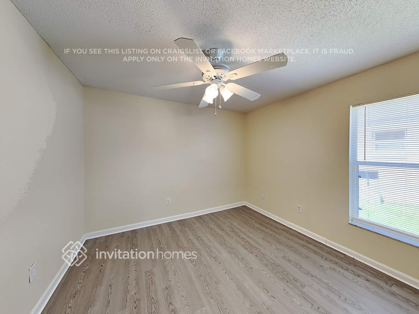 Building Photo - 129 Rollins Dr