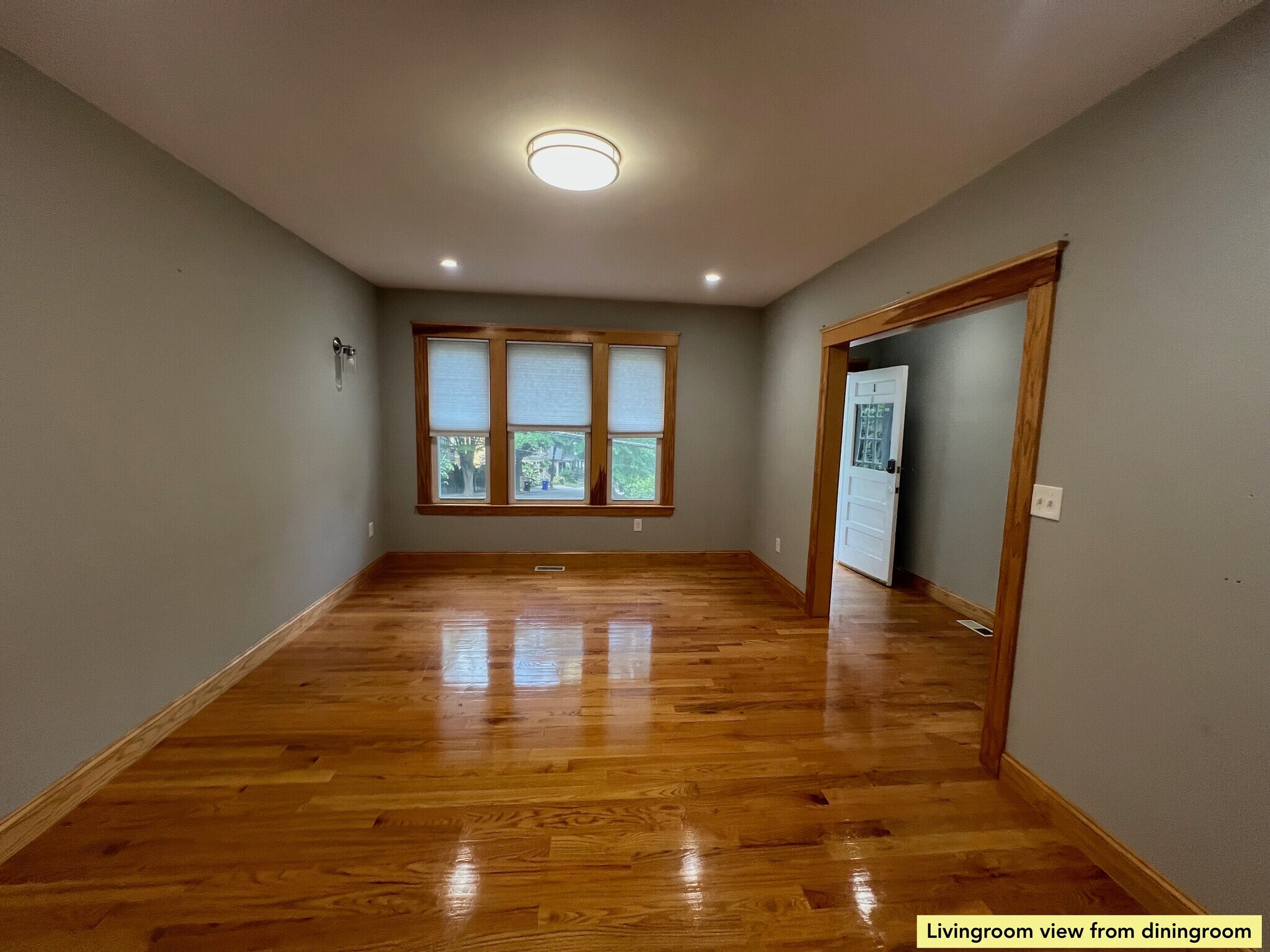 Building Photo - 152 Winchester St