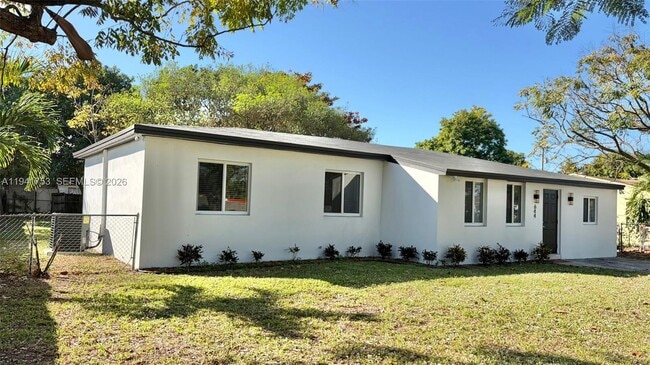 Building Photo - 644 NW 146th St