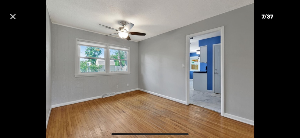 Building Photo - 865 N Redbarn Ln