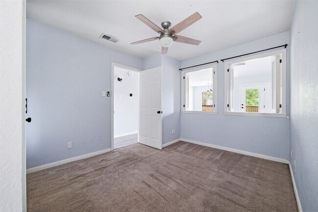 Building Photo - 1212 Horizon Trail