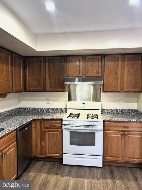 Building Photo - 1058 Copperstone Ct