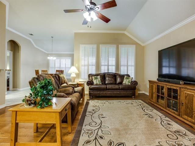 Living room - 5637 Bandit Dr