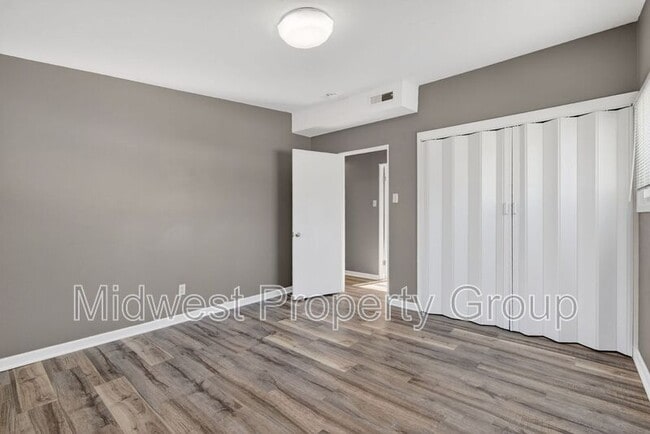 Building Photo - 175 Taney Dr