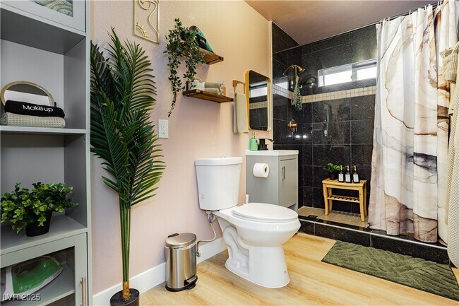 Building Photo - 1414 S 3rd St