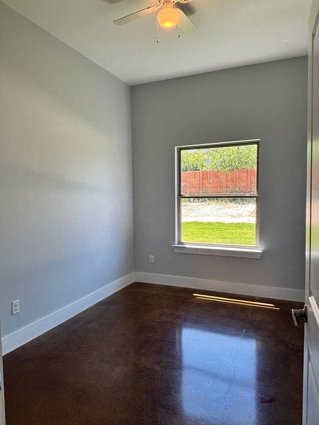 Building Photo - Brand New Construction | 3BD + Office | 2BA | 1,300 Sq Ft | Azle, TX