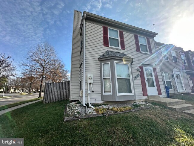 Building Photo - 14781 London Ln