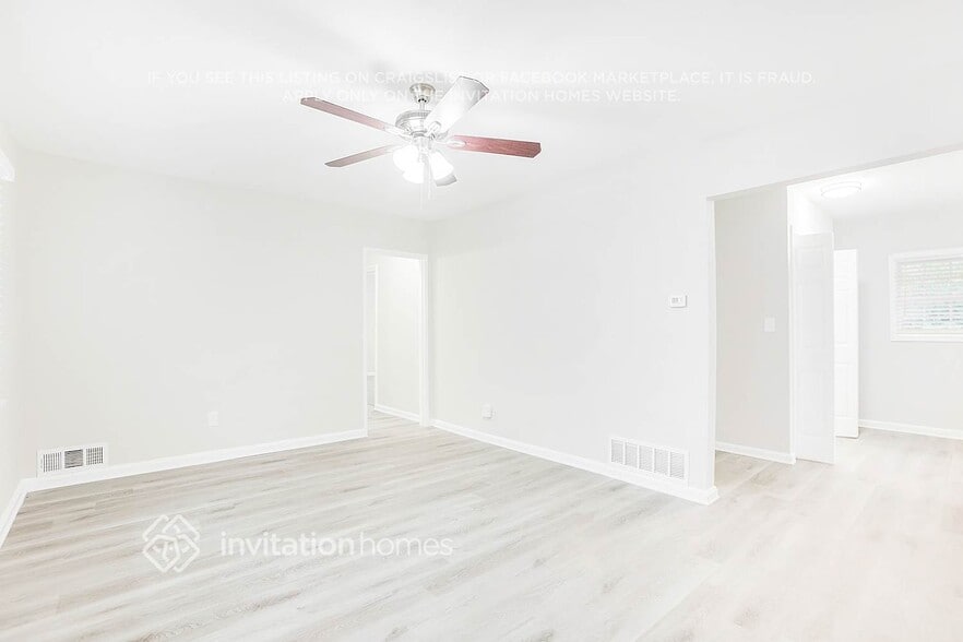 Building Photo - 2716 Lancaster Dr