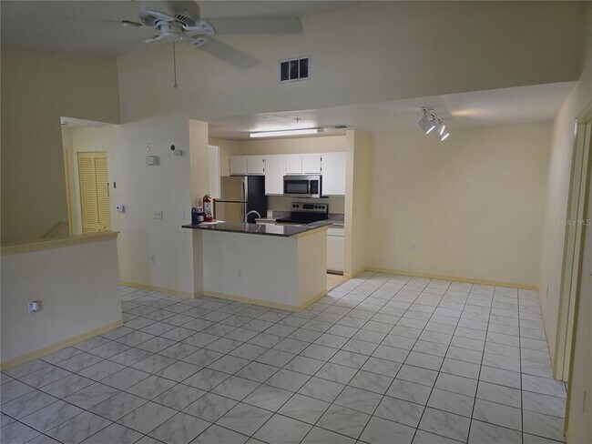 Building Photo - 7428 Vista Way
