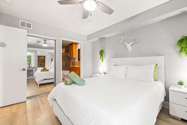 Building Photo - 6171 Rancho Mission Rd