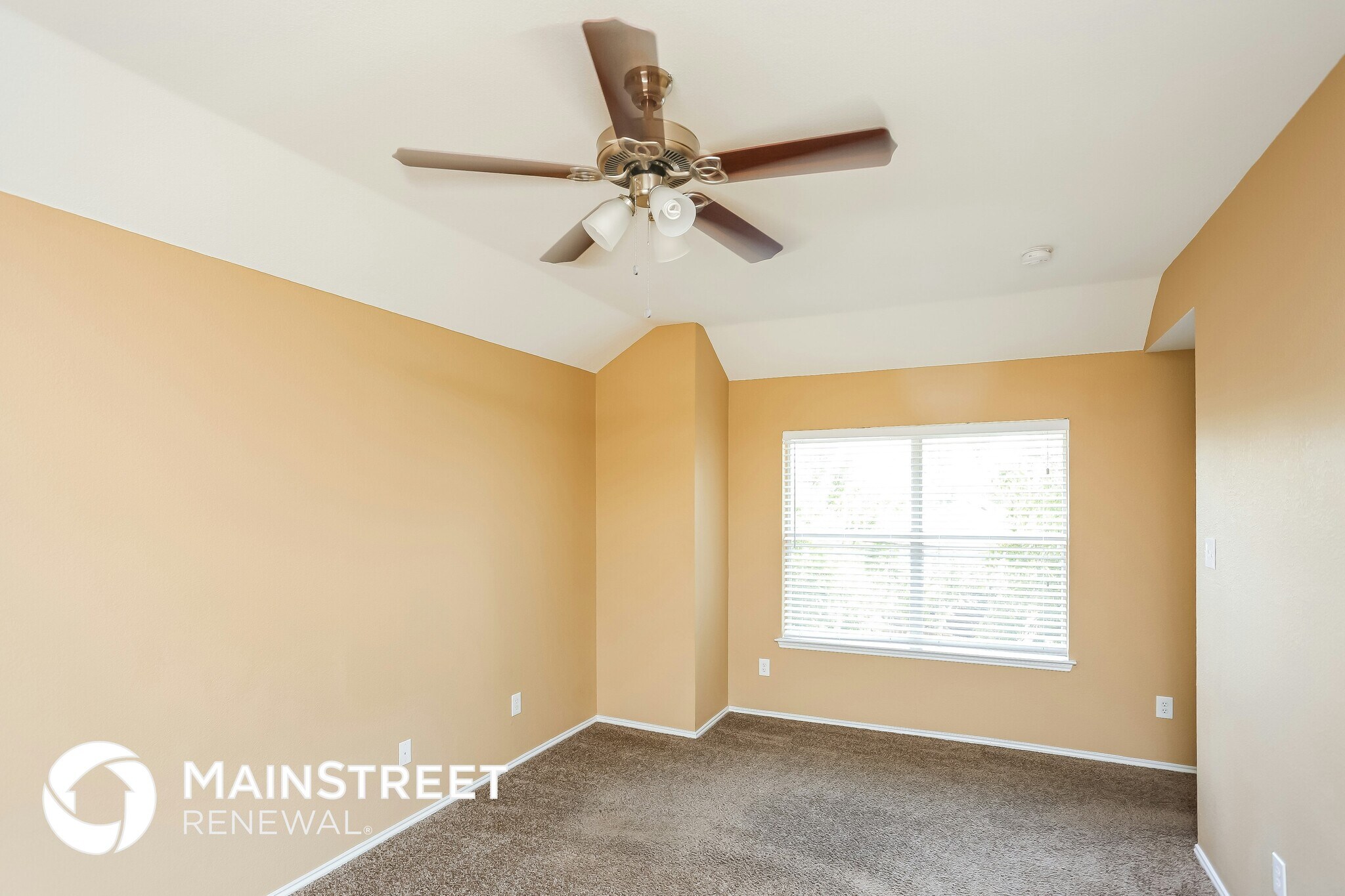 Building Photo - 1512 Yellowbird Ct