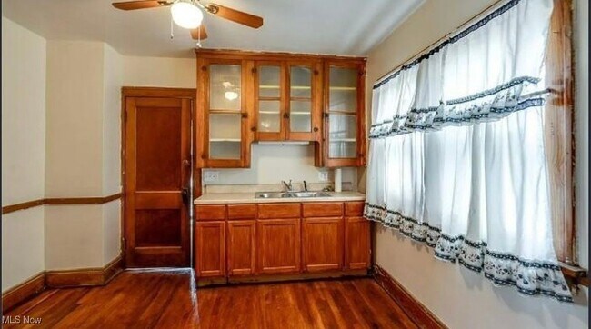 Building Photo - 14300 Darwin Ave