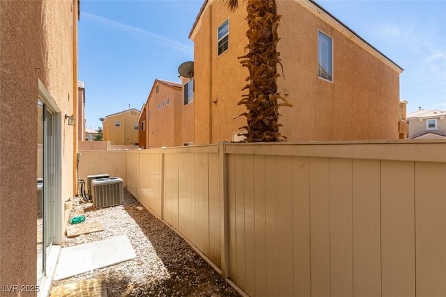 Building Photo - 11098 Arcadia Sunrise Dr