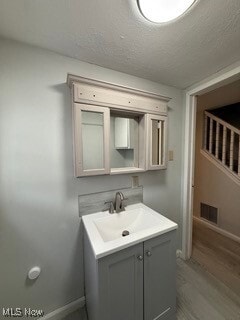 Building Photo - 812 Kling St