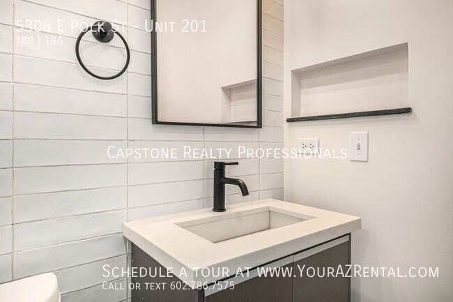 Building Photo - 5306 E Polk St