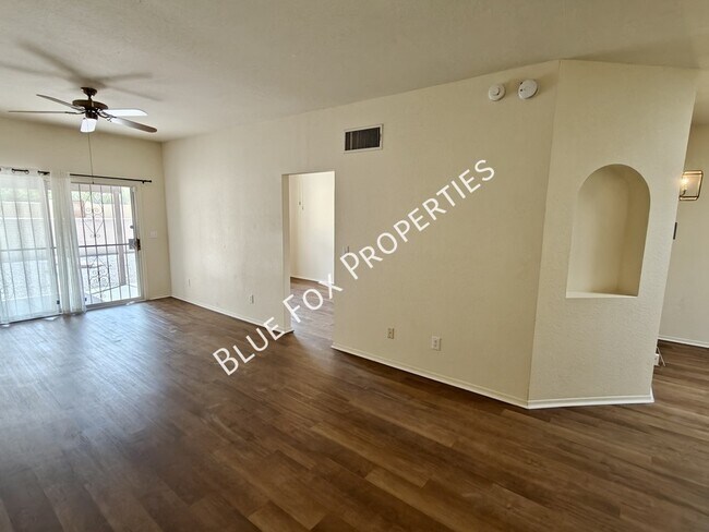 Building Photo - 2415 W Calle Retana