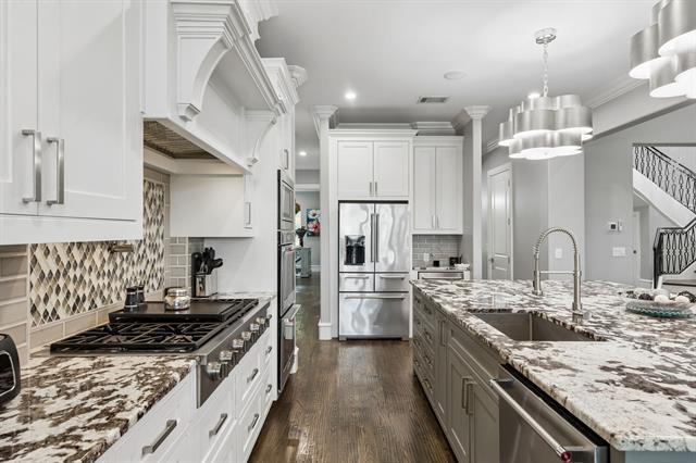 Building Photo - 517 Pine Island Cir