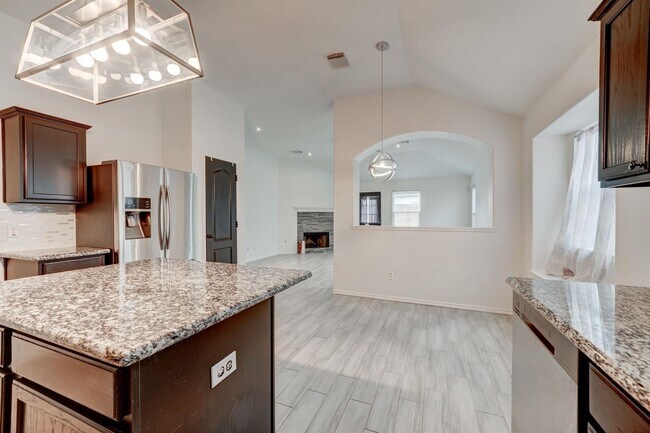 Building Photo - 3423 Cactus Creek Dr