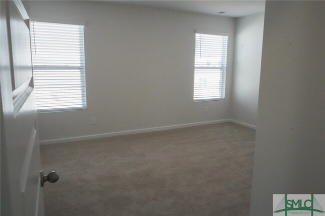Building Photo - 418 Coconut Dr