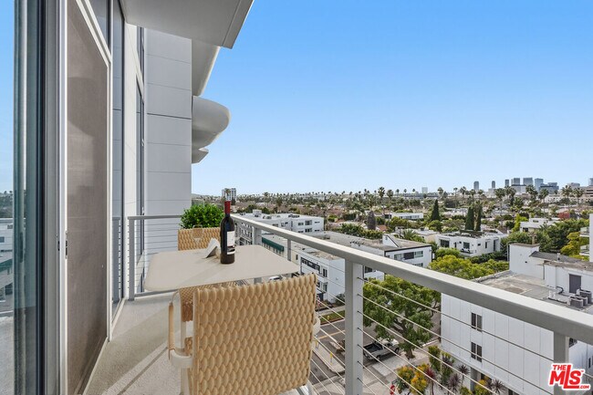 Building Photo - 8500 Burton Wy