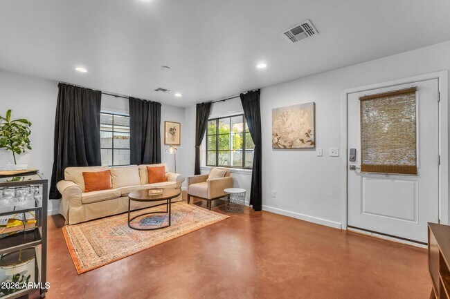 Building Photo - 2209 N 23rd St