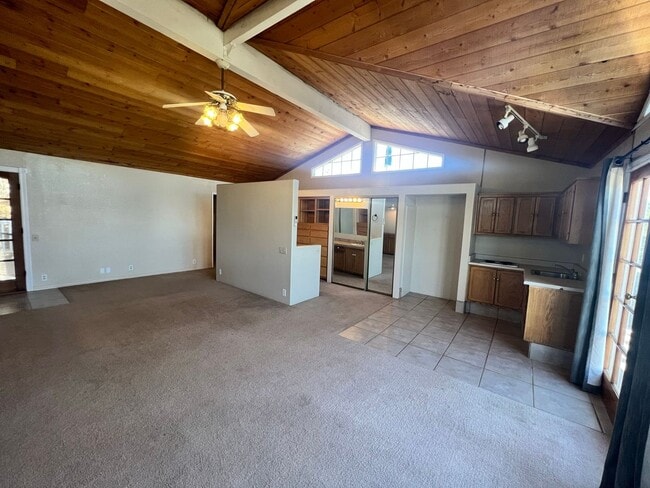 Building Photo - Stunning 3BR/3BA + Loft Home | 1,920 SqFt ...