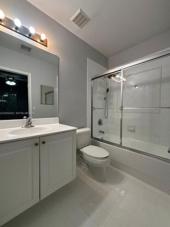 Building Photo - 2741 SW 83rd Ave