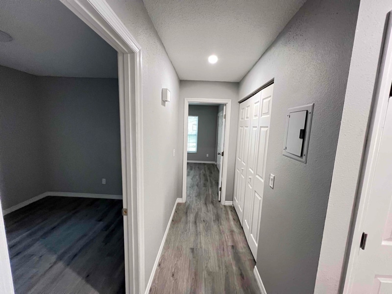 Building Photo - 111 W Hanlon St