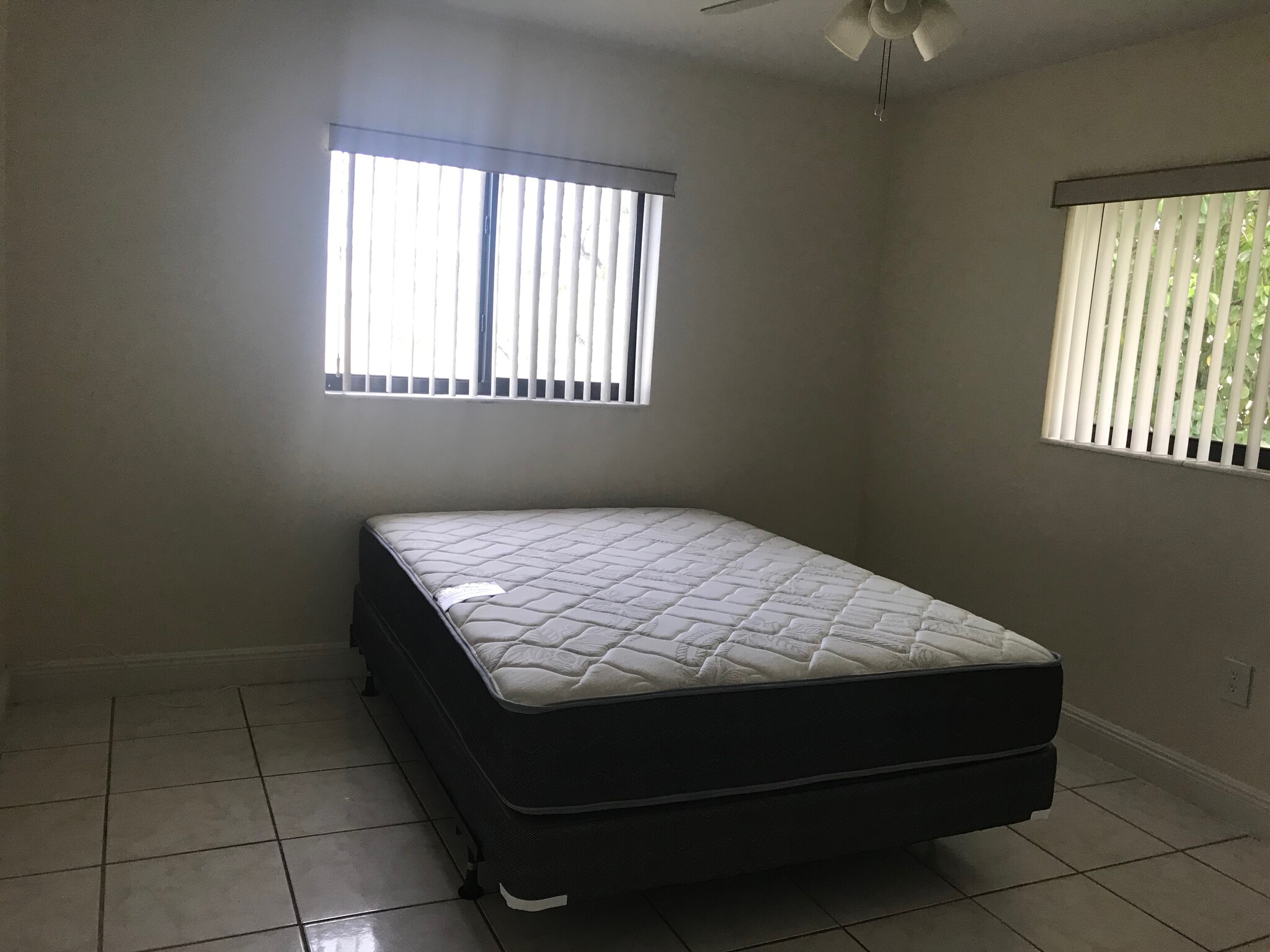 3rd bedroom with queen bed set - 265 SW 7th St