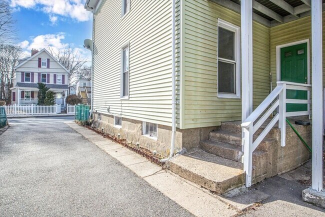 Building Photo - 34 Neponset Ave