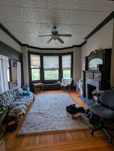 Primary Photo - 542 Madison Ave