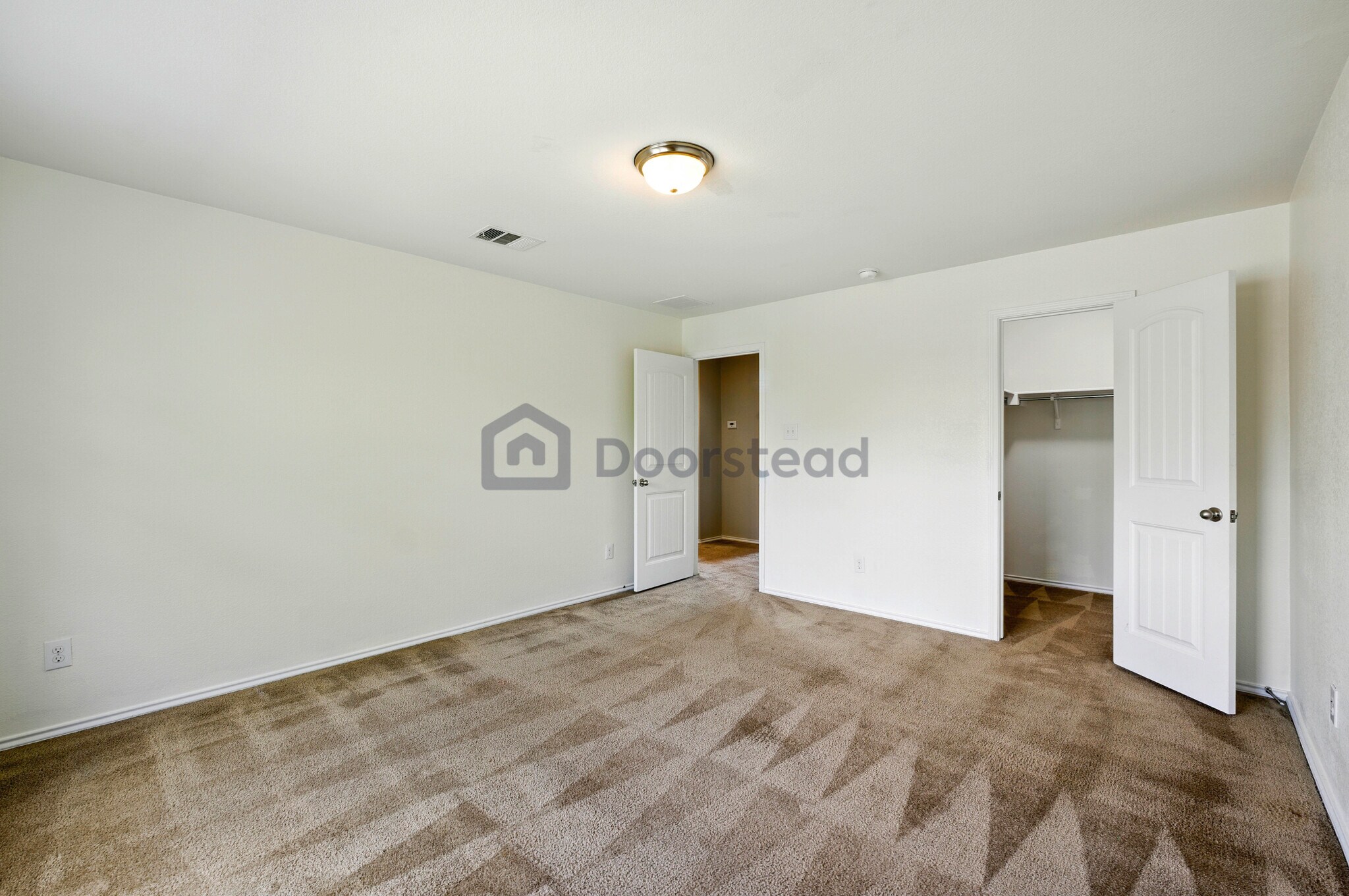 Building Photo - 920 Water Hyacinth Loop