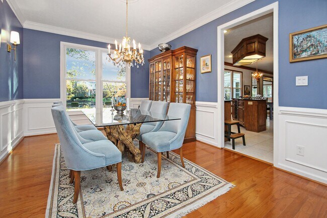 Building Photo - Call Victoria Jenkins at 757-525-7157 for more information