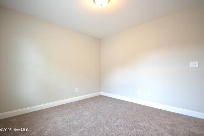 Building Photo - 388 Atwood Dr