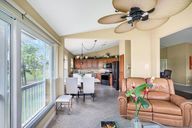 Building Photo - 227 Legendary Cir