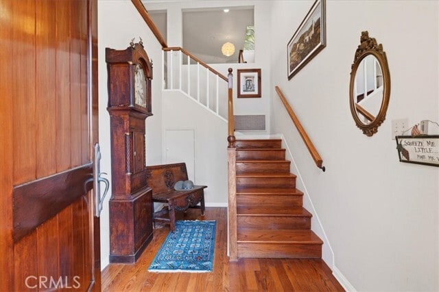 Building Photo - 27 N Vista De Catalina