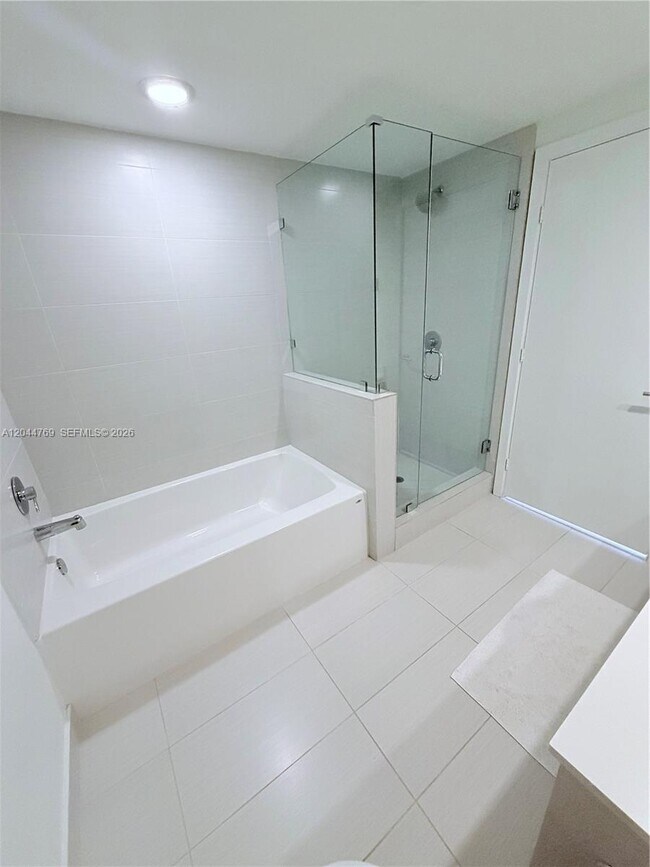 Building Photo - 4250 Biscayne Blvd