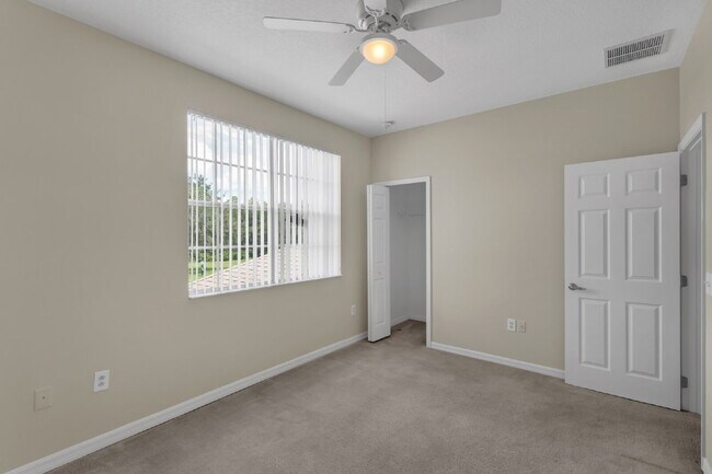 Building Photo - 3-Bedroom Townhome with Private Pool | Master Suites on Both Floors!