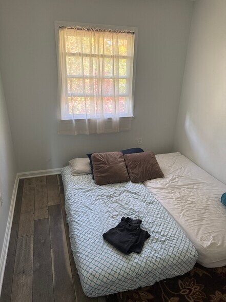 Building Photo - 14824 Palmerston Sq